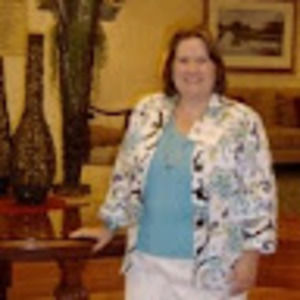 Meet your Posher, Cynthia